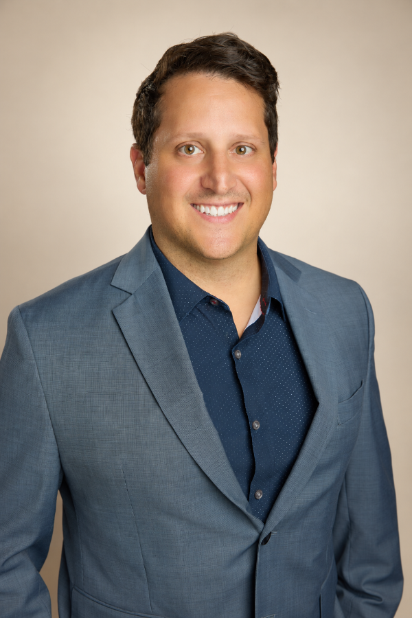AJ Leonetti headshot